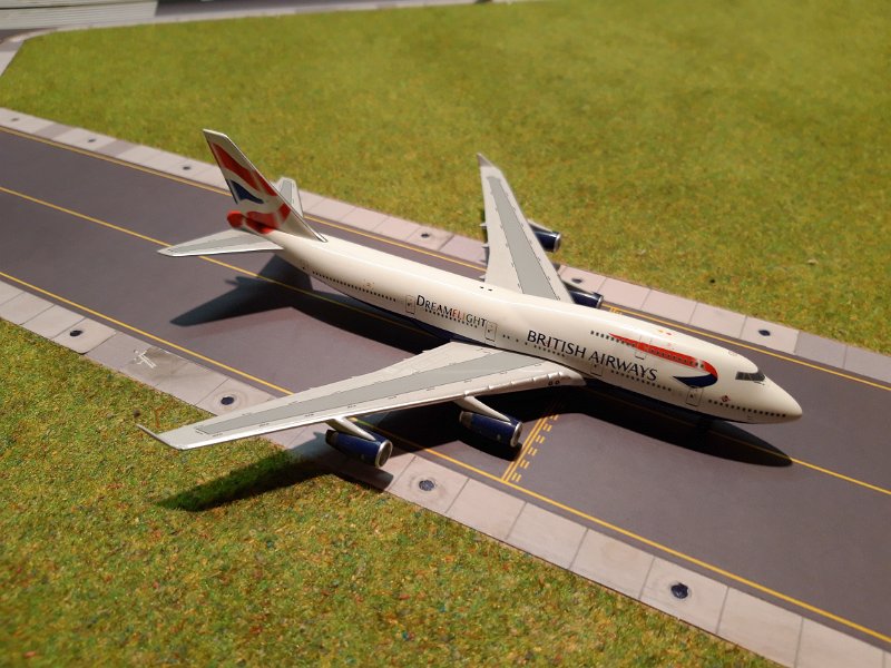 115.jpg - Boeing 747-436 ( G-BNLA ) Pièce collection N° 115