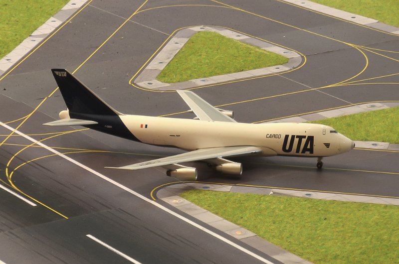 362.JPG - Boeing 747-2B3F/SCD   ( F-GBOX)   Pièce collection N° 362